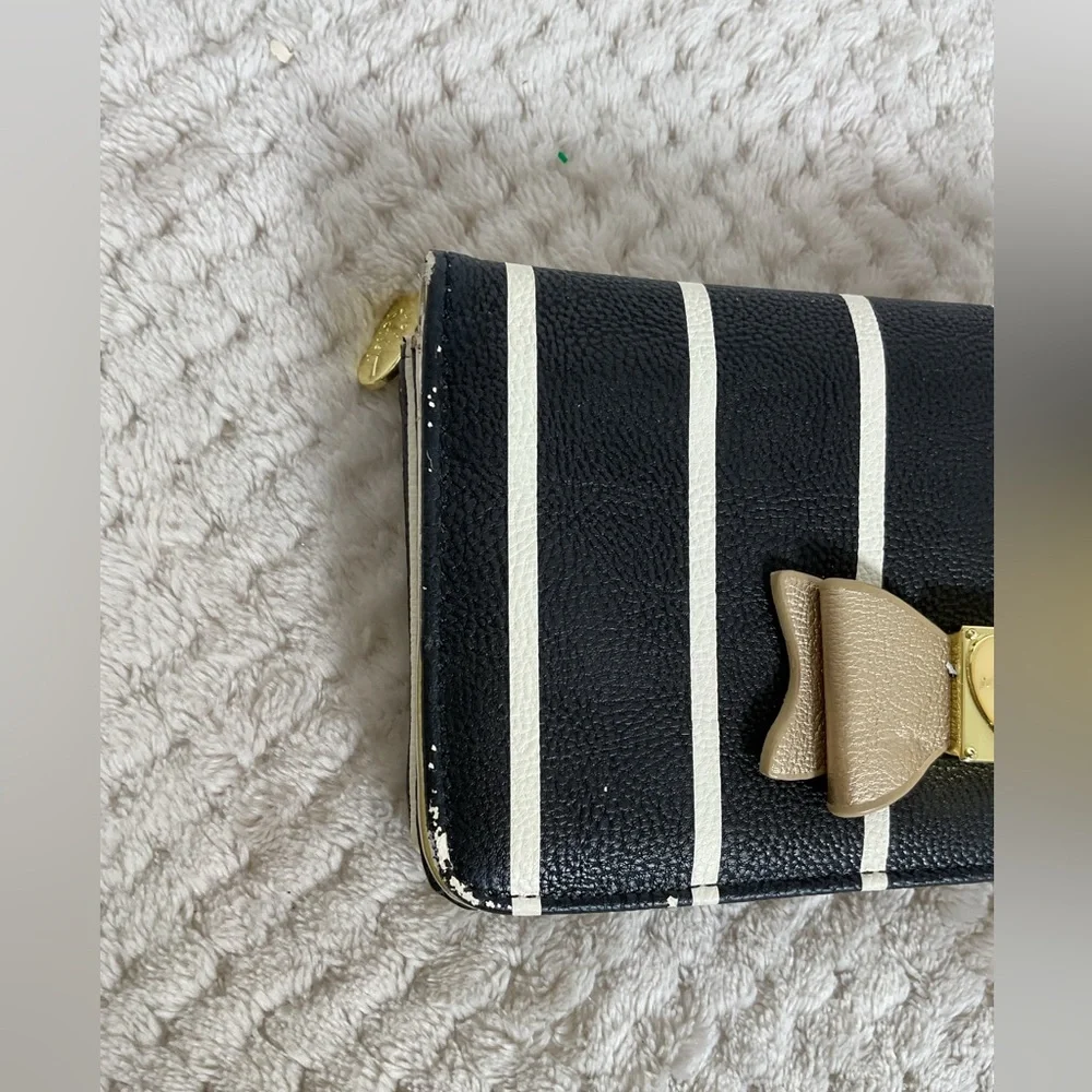 Betsey Johnson Gold Bow Detail Wallet